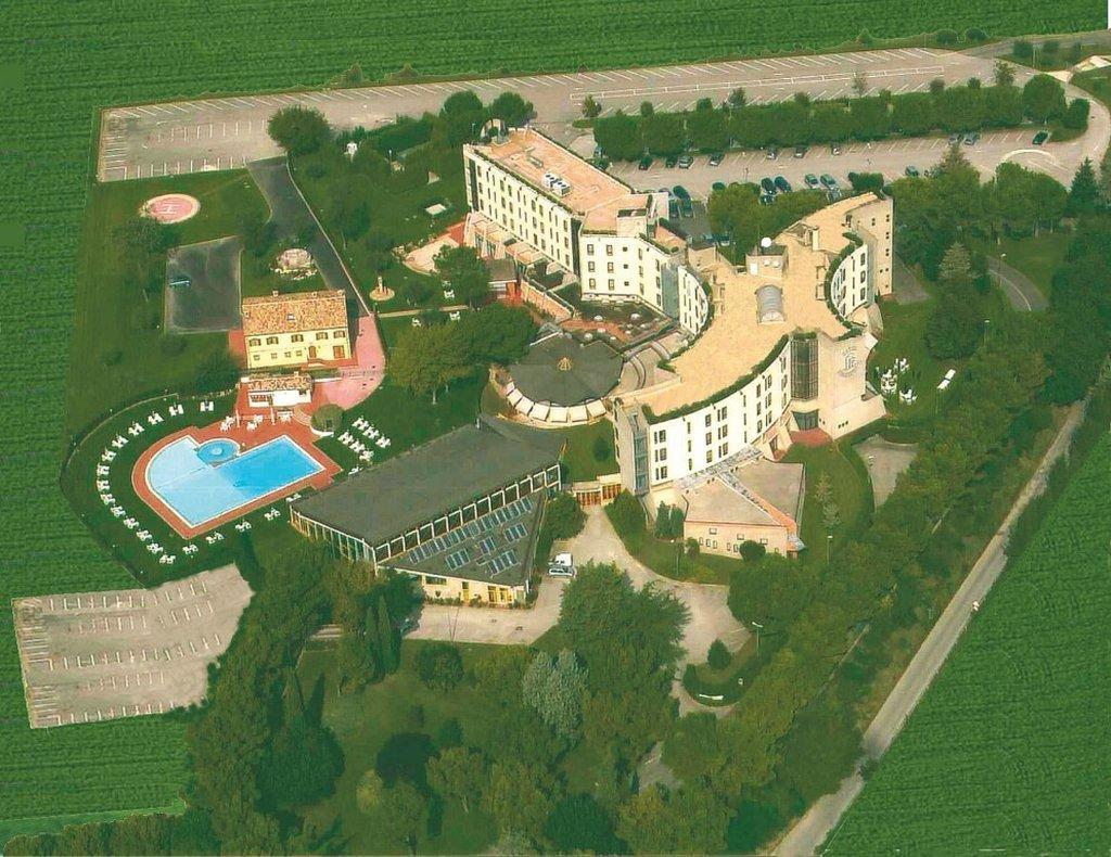 Hotel Federico II Iesi Exterior photo